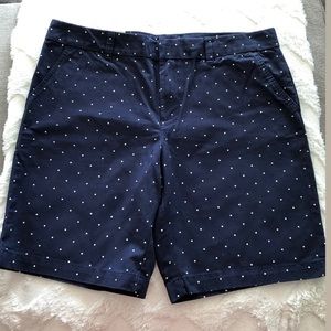 Tommy Hilfiger navy blue shorts.